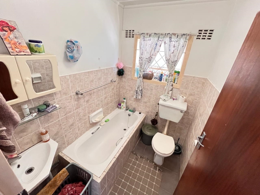 2 Bedroom Property for Sale in Morningside Eastern Cape